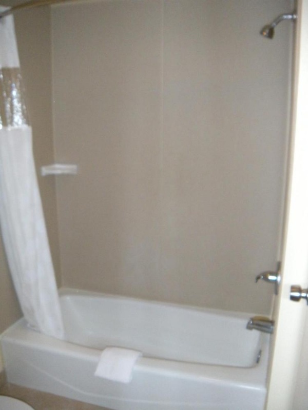 Lone Pine Budget Inn image 9